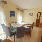 L&g מלון Vlorë